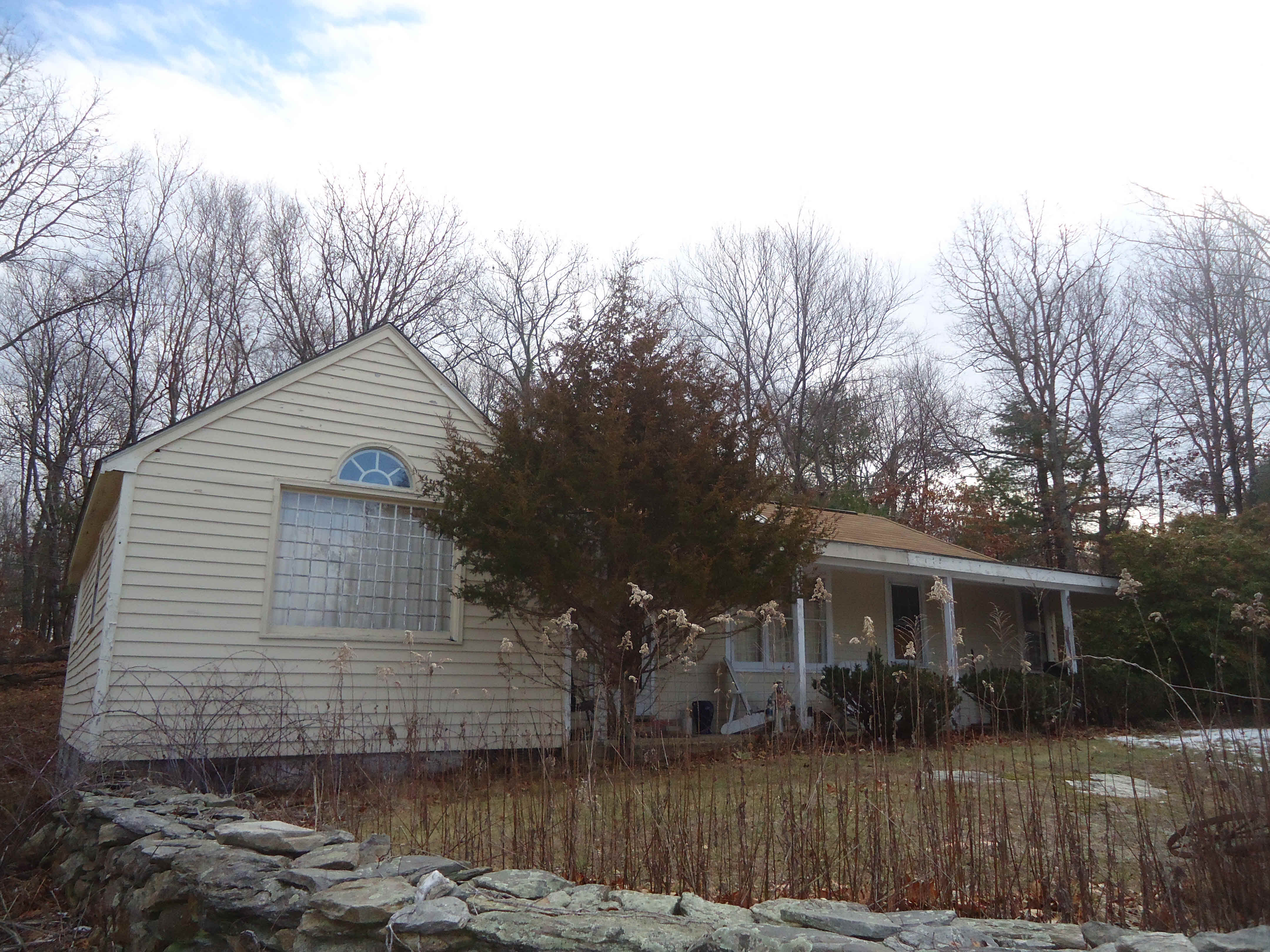 Building photograph for 30 HAMBROCK LN